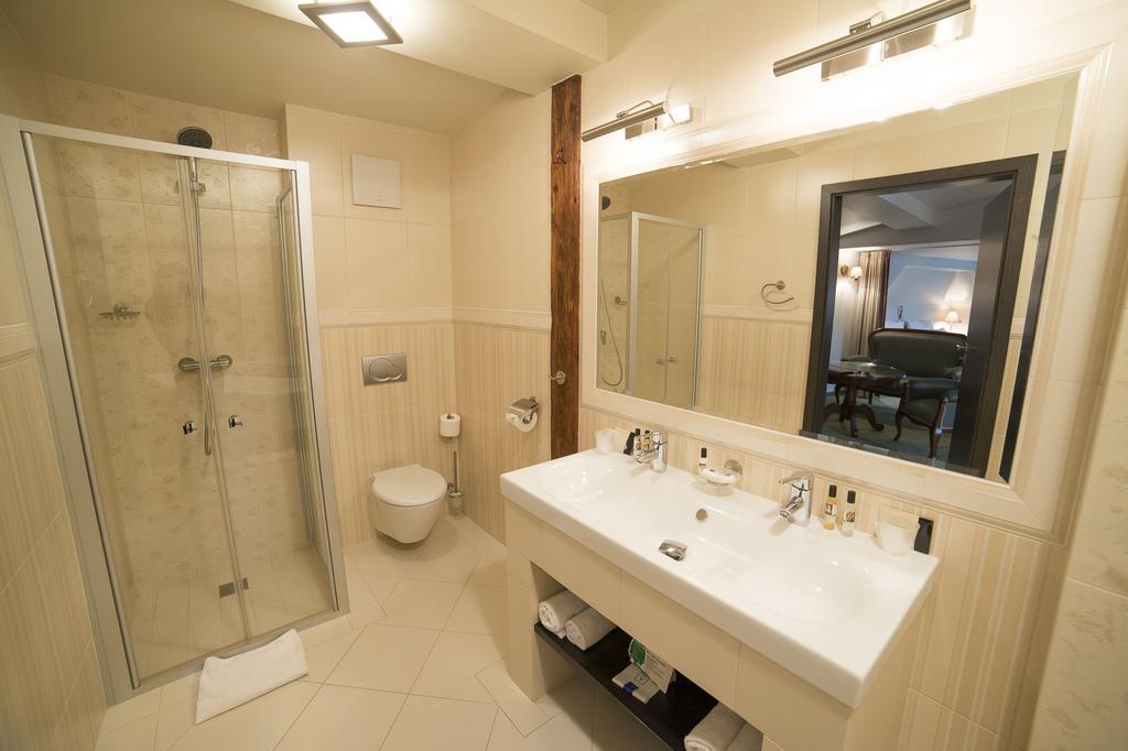 Hotel Starka Opole Rum bild